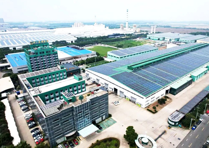 吴江区副区长钱宇一行光临2121非凡光伏调研领导